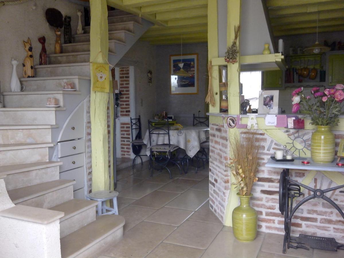 Les Hirondelles Bed & Breakfast อังแซ็ง ภายนอก รูปภาพ