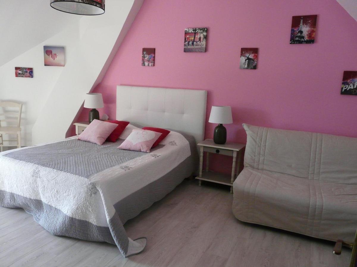 Les Hirondelles Bed & Breakfast อังแซ็ง ภายนอก รูปภาพ