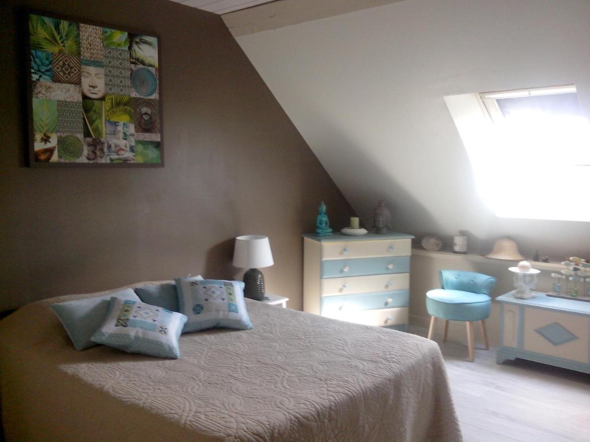Les Hirondelles Bed & Breakfast อังแซ็ง ภายนอก รูปภาพ