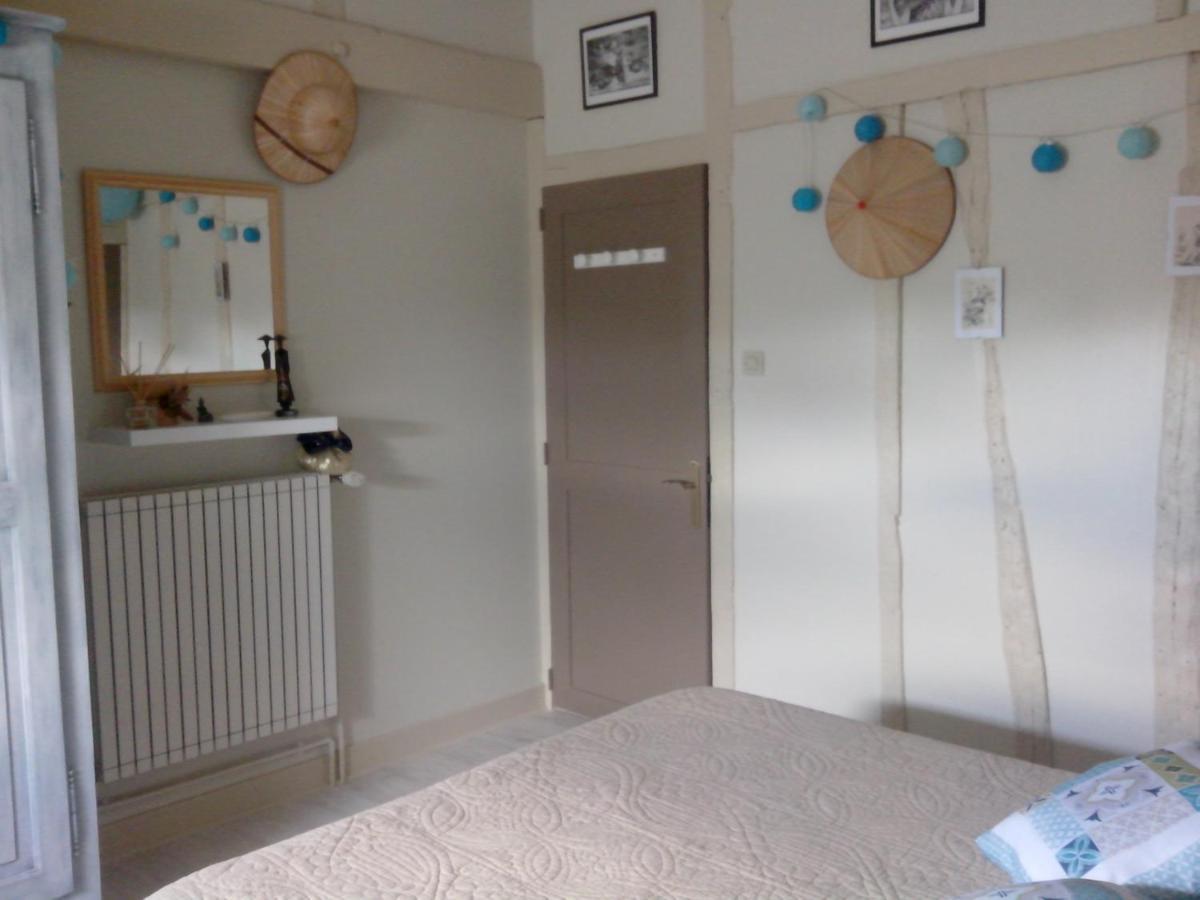 Les Hirondelles Bed & Breakfast อังแซ็ง ภายนอก รูปภาพ