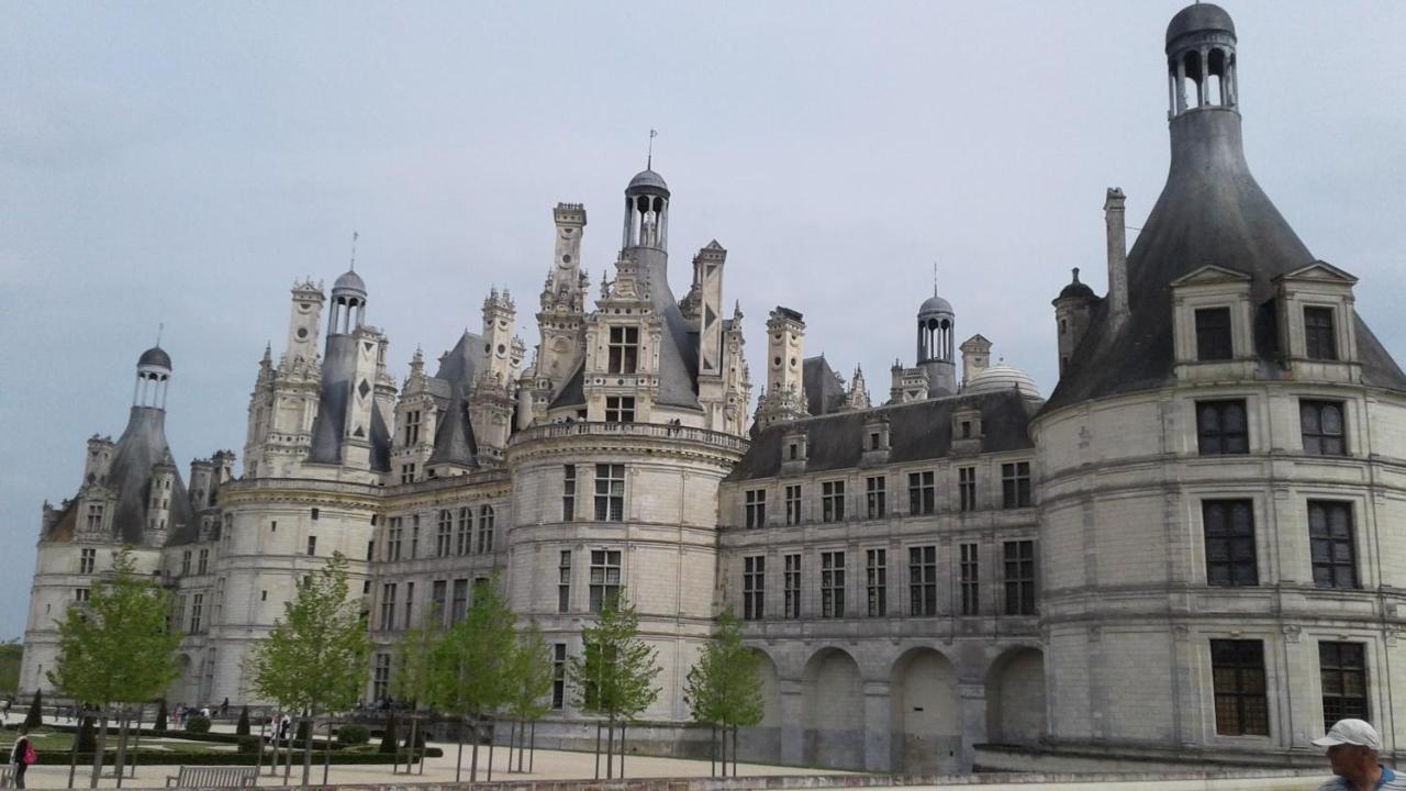 Les Hirondelles Bed & Breakfast อังแซ็ง ภายนอก รูปภาพ